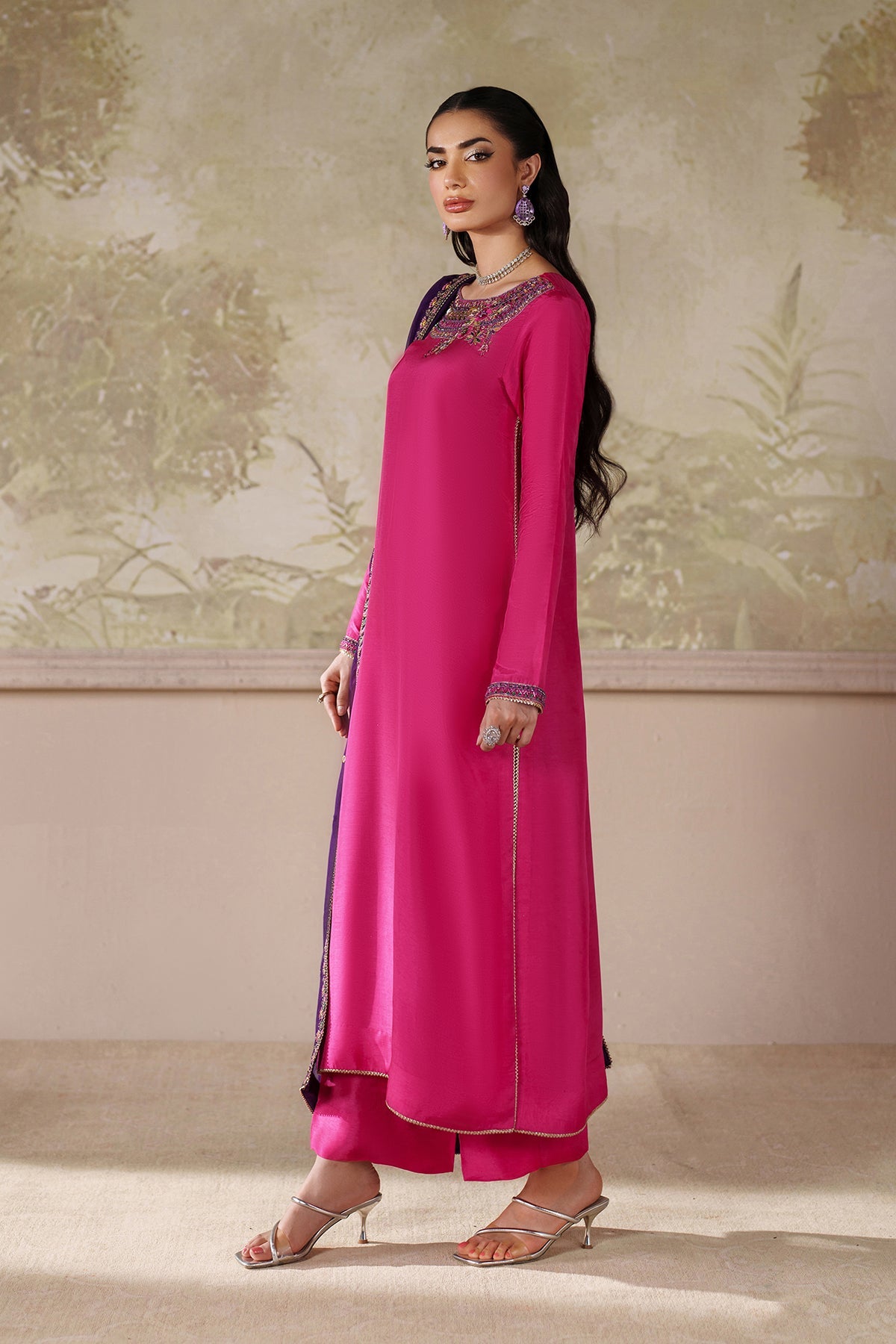 ZRF-SHE-04 Haneera